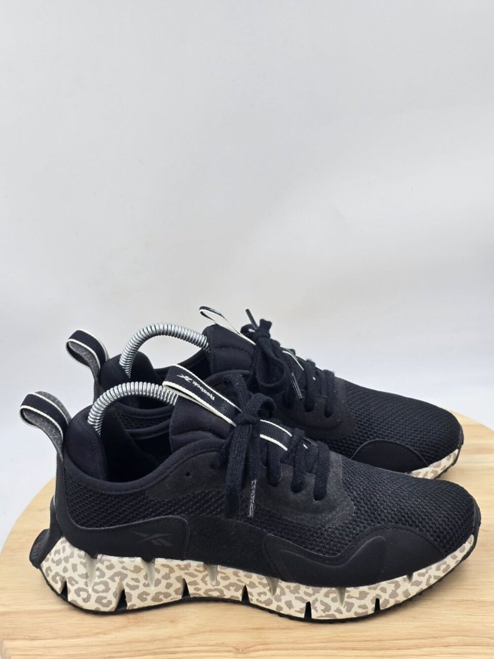 Reebok Zig Dynamica GV8806 Black Leopard Casual Athletic Shoes Womens sz 7